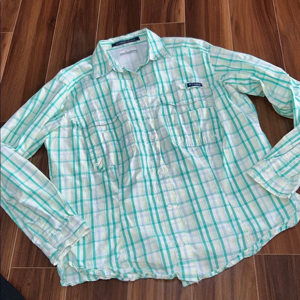 Large Columbia button down shirt - Picture 1 of 7